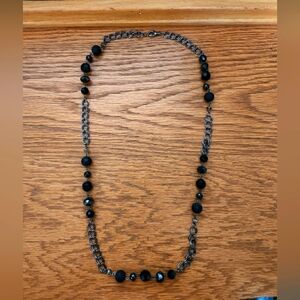 ⬇️🎉Bead And Metal Necklace